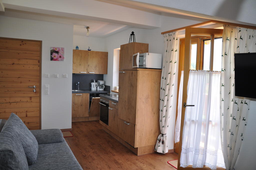 Haus Hoellwart Sankt Johann im Pongau Bilik gambar