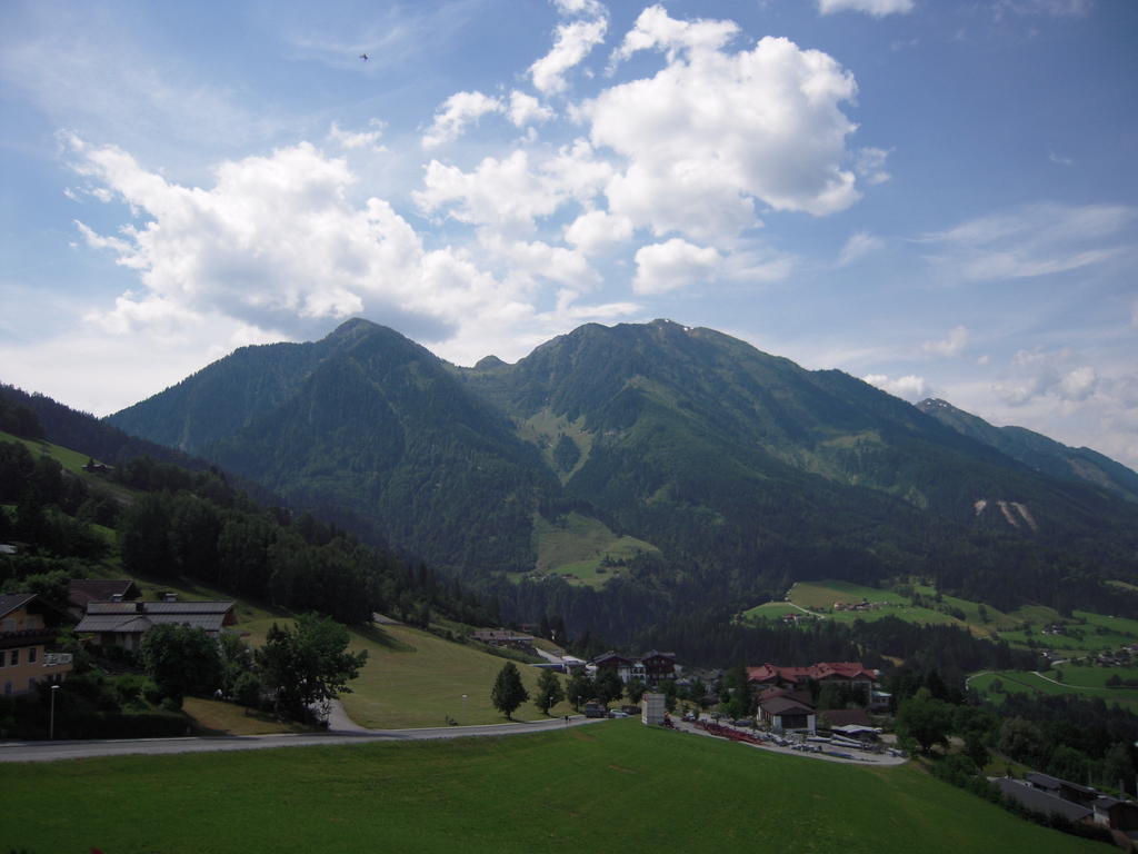 Haus Hoellwart Sankt Johann im Pongau Luaran gambar